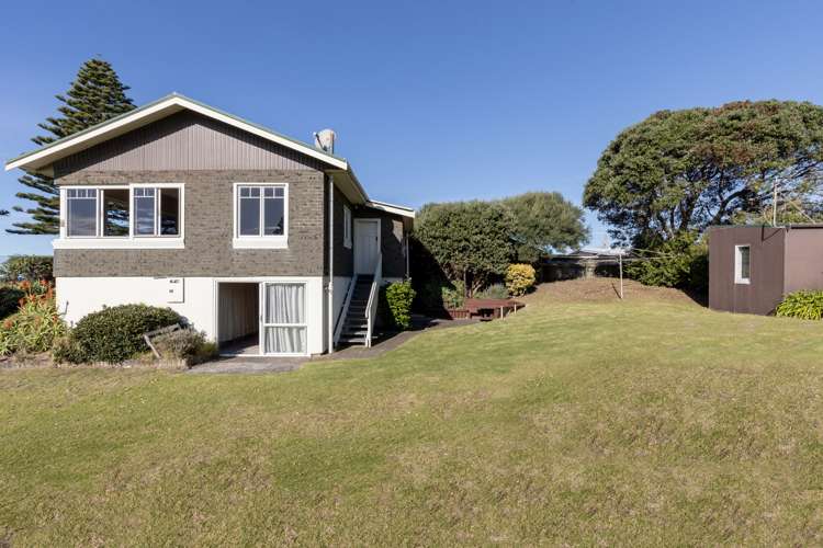78 Marine Parade Mount Maunganui_21