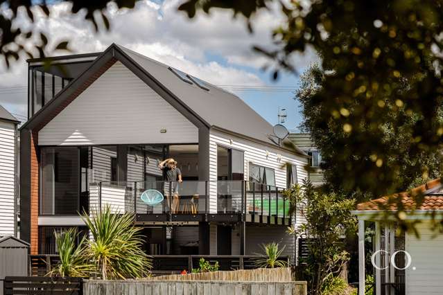 1 Karewa Parade Papamoa_2