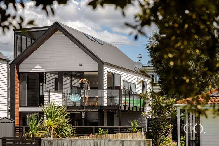 1 Karewa Parade Papamoa_2