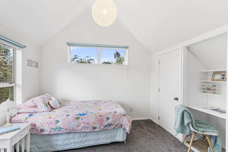 1/25 Cresta Avenue Beach Haven_11