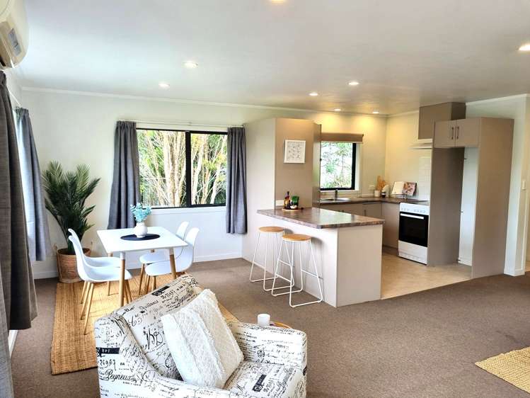 17A Tikorangi Place Morningside_3