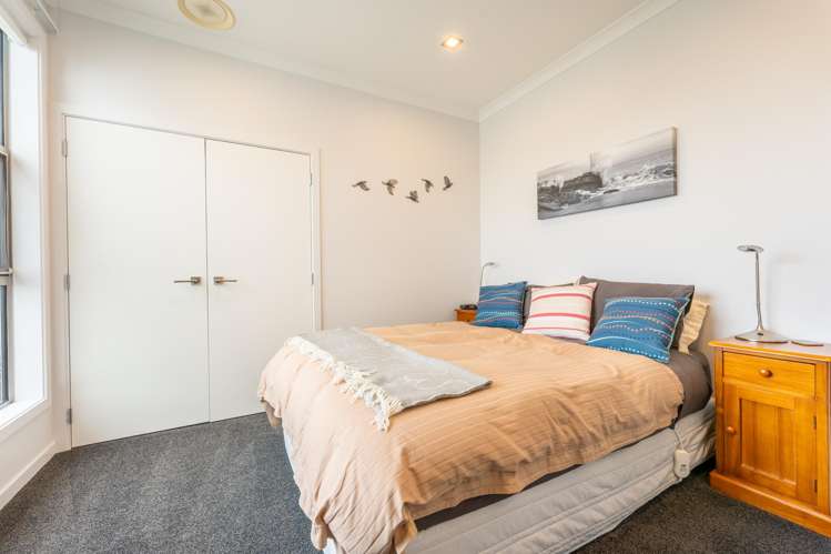 2 Meadowstone Street Gleniti_27