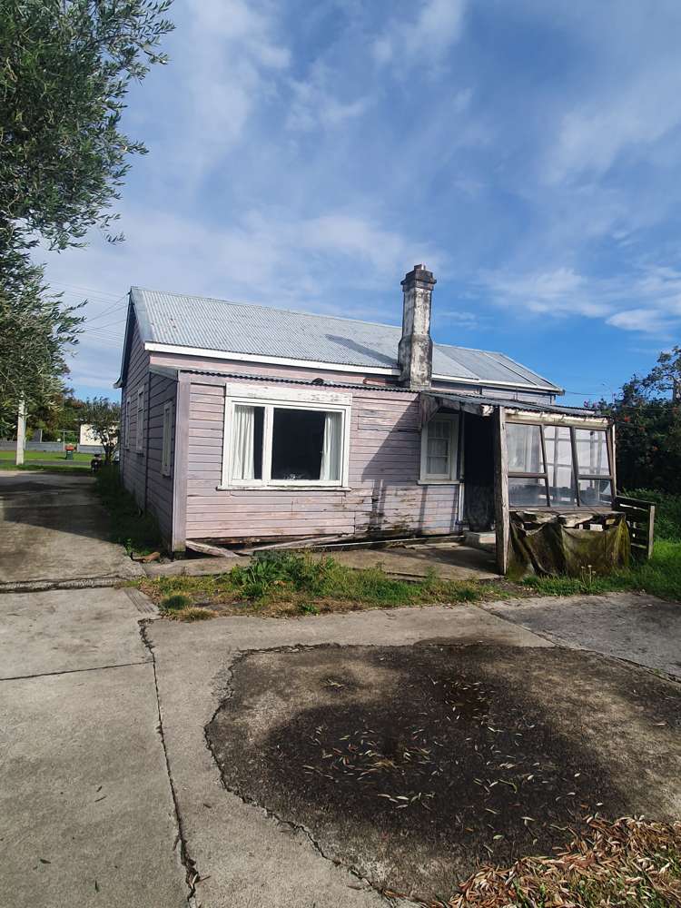 70 Blake Street Waitara_5