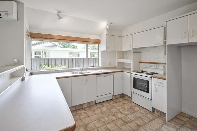 2/10 Mchardy Street Havelock North_5