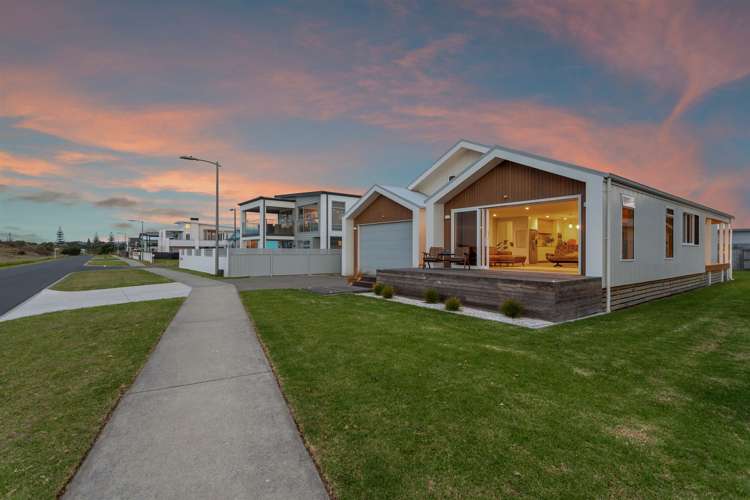 376 Ocean Road Ohope_34