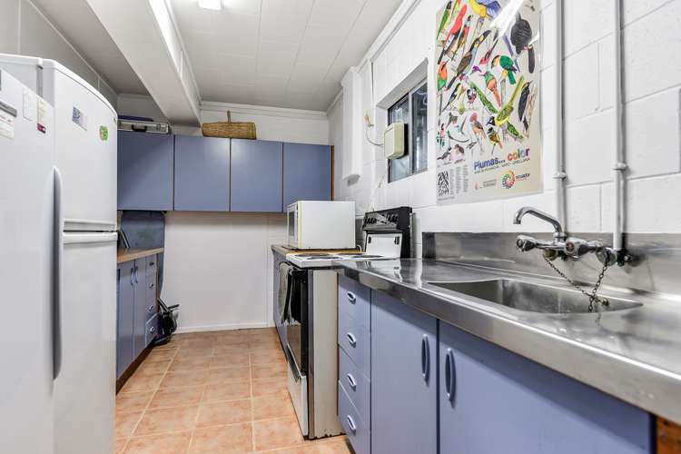 92 Poaka Avenue Dinsdale_16