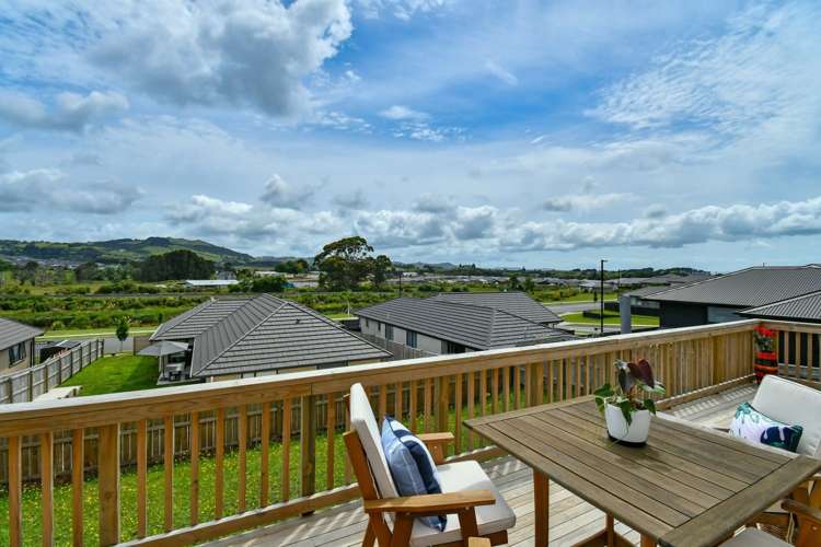 6 Lippiatt Crescent_0