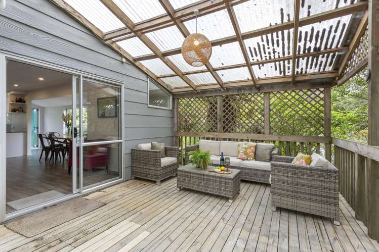 639 Huia Road_3