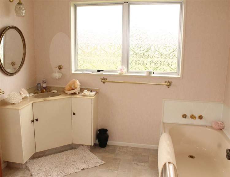 10 Catherine Crescent Te Aroha_5