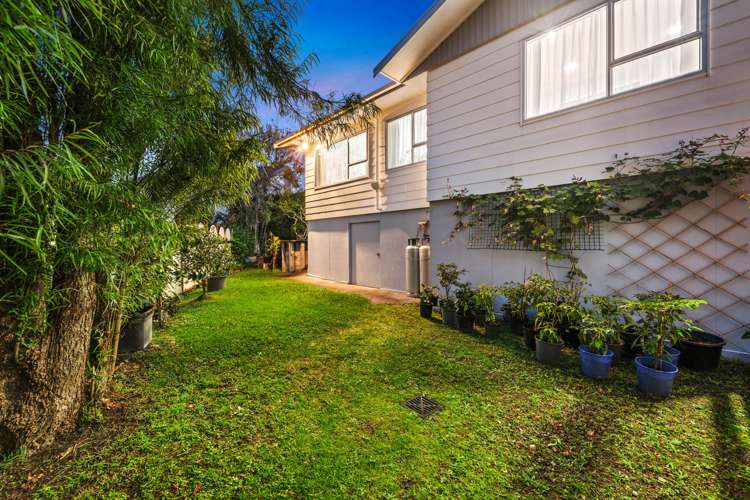 24 Beauchamp Drive Massey_18