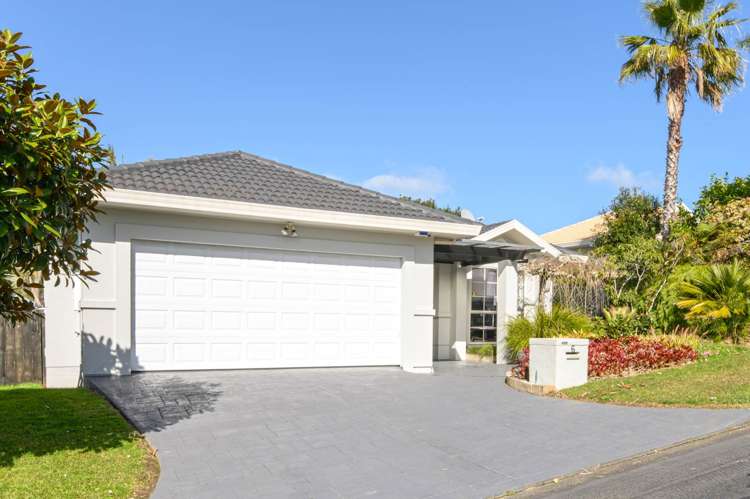 6 Godwin Court Unsworth Heights_18