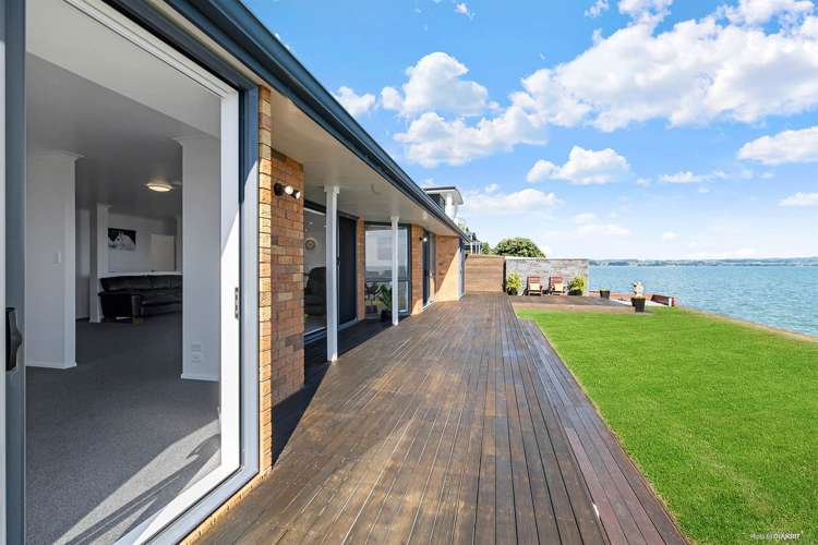 30a Crispe Road Clarks Beach_6