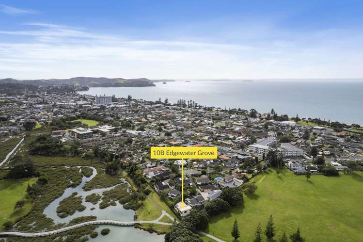 10b Edgewater Grove Orewa_24