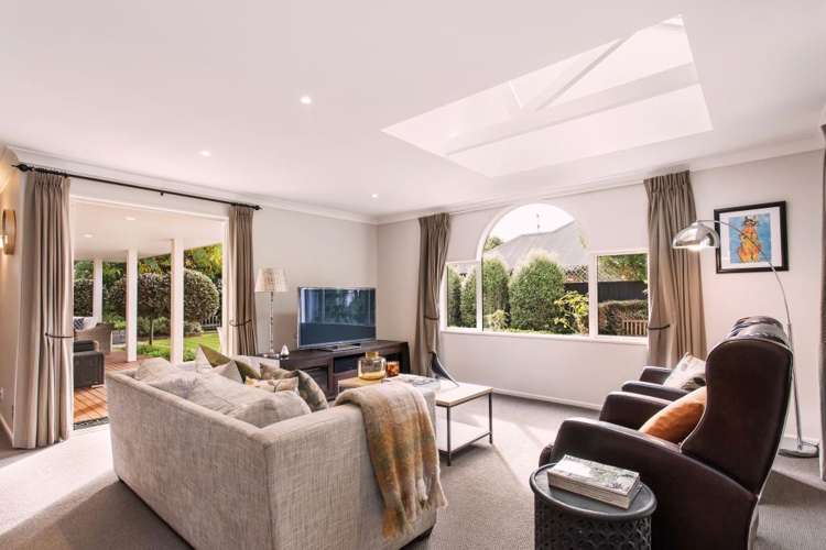 4 Springvale Gardens Harewood_5