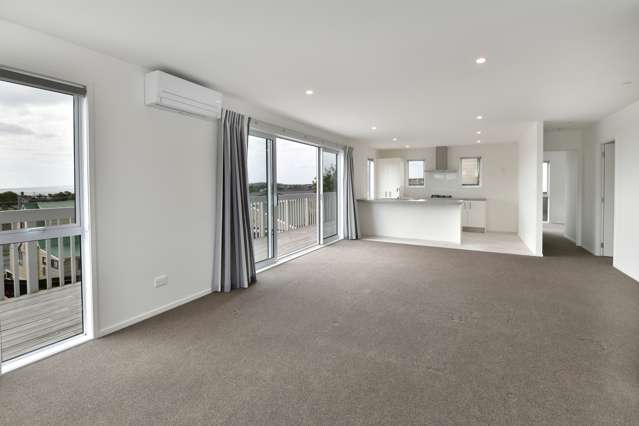 25 Doyly Drive Stanmore Bay_4