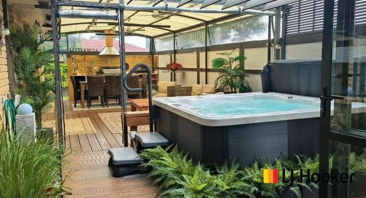 1 Mull Place Wattle Downs_15