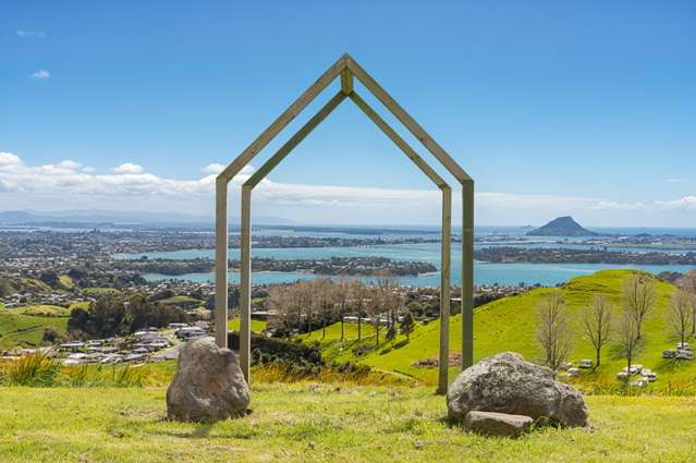 Panoramic perfection above Tauranga