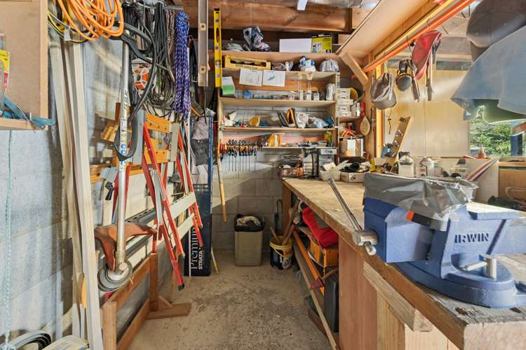 17 Ballantrae Place Highlands Park_21