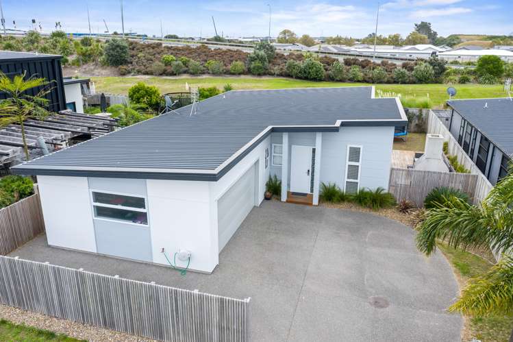 132 Coast Boulevard Papamoa_16