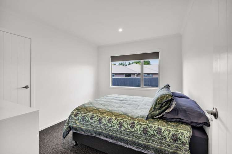 7 Mercade Close Stratford_42