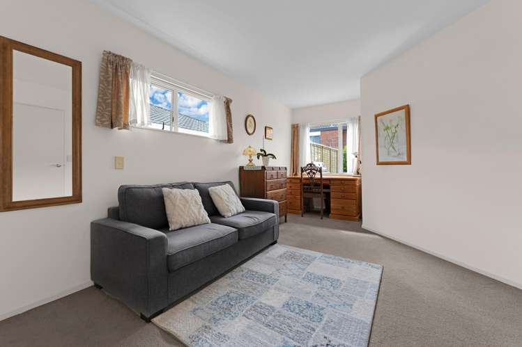 24/169 Sturges Road Henderson_13