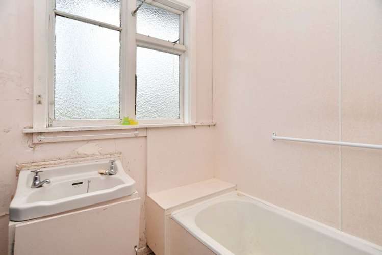 1425 Main North Road Waikuku_14