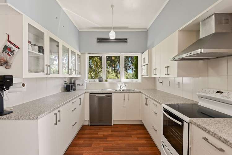 40 Takinga Street Mourea_4