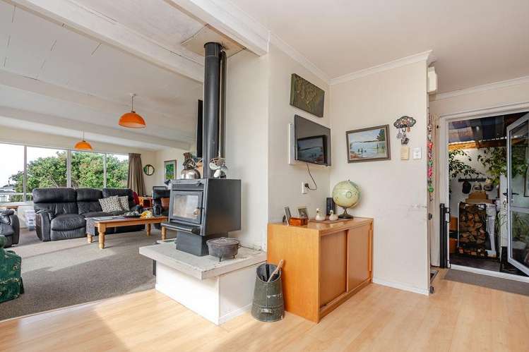 6 Beach Road Haumoana_3