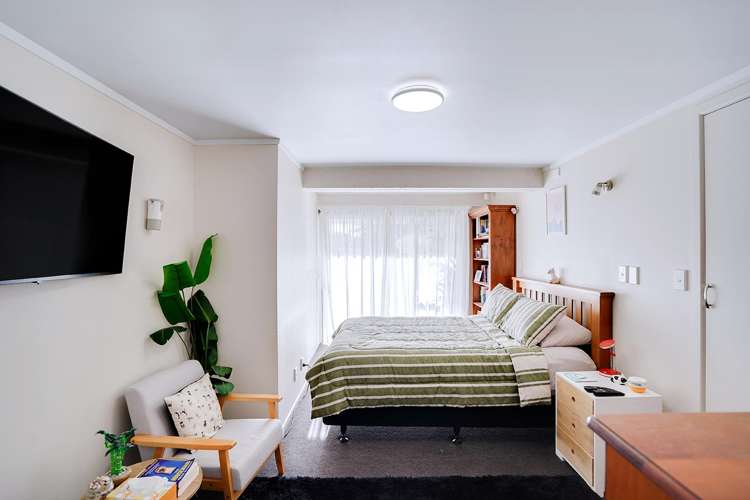 23, 25 Storey Avenue Forest Lake_17