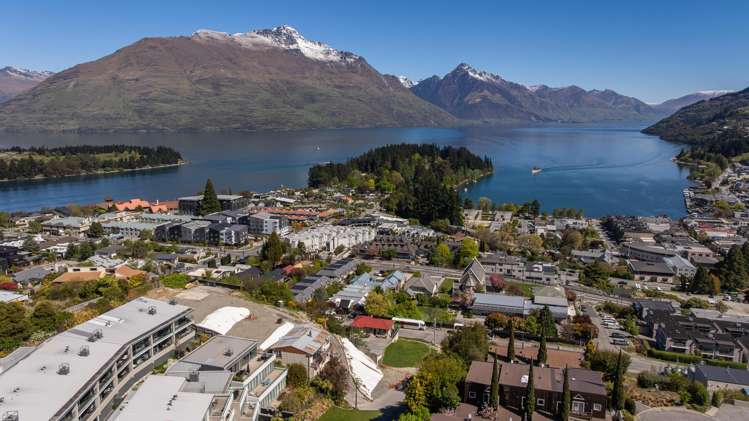 9 Edgar Street Queenstown_27
