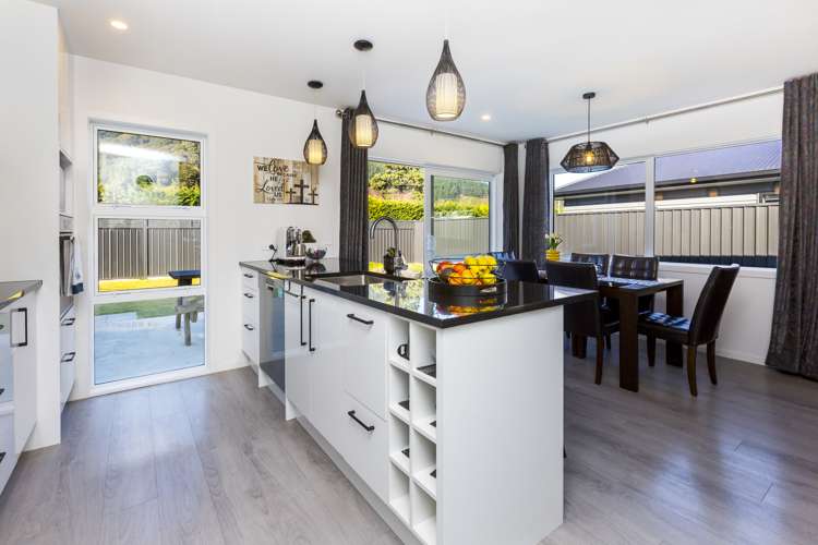 21 Salisbury Crescent Wallaceville_4