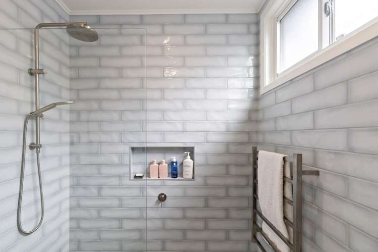 59 Endeavour Street Lyall Bay_10