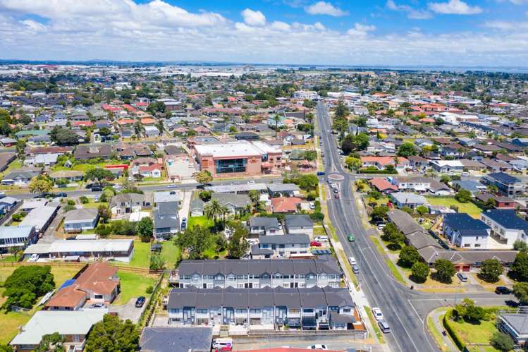 8 Shahkot Way Papatoetoe_7