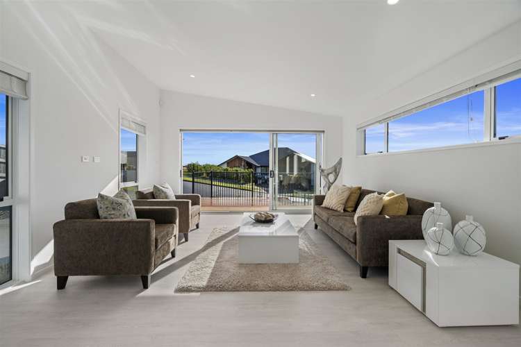 3 Manotini Way Pyes Pa_8