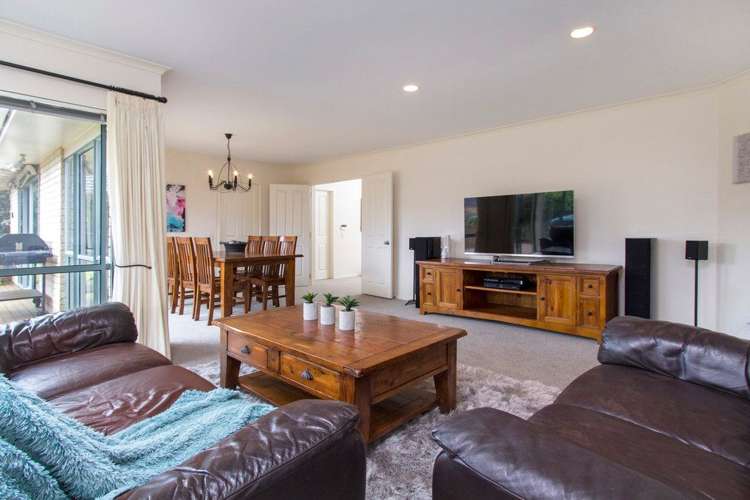 12 Eaglemont Drive East Tamaki Heights_2