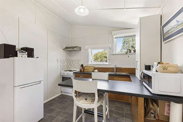 66a and b Peel Street Westport_15