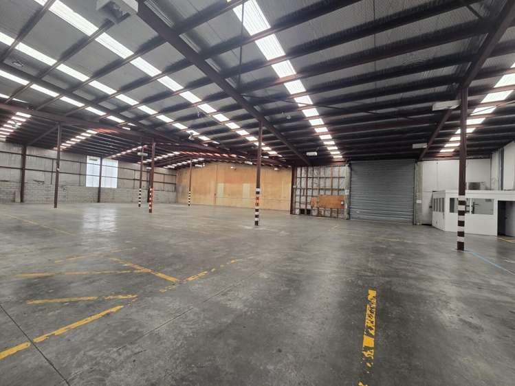 9/4 Glover Street Ngauranga_4