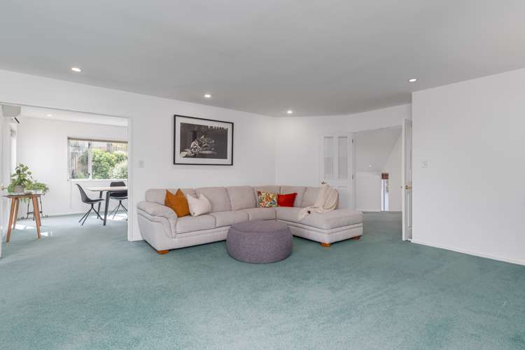 9 Enticott Place Huntsbury_5