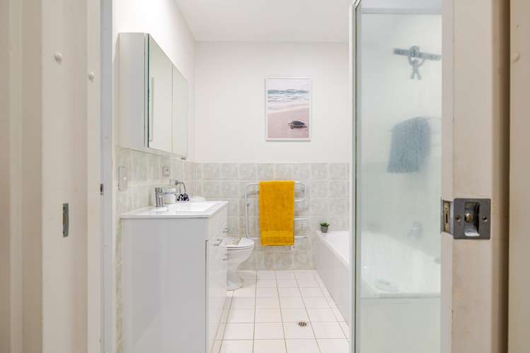 3F/6 Queen Street Palmerston North Central_9