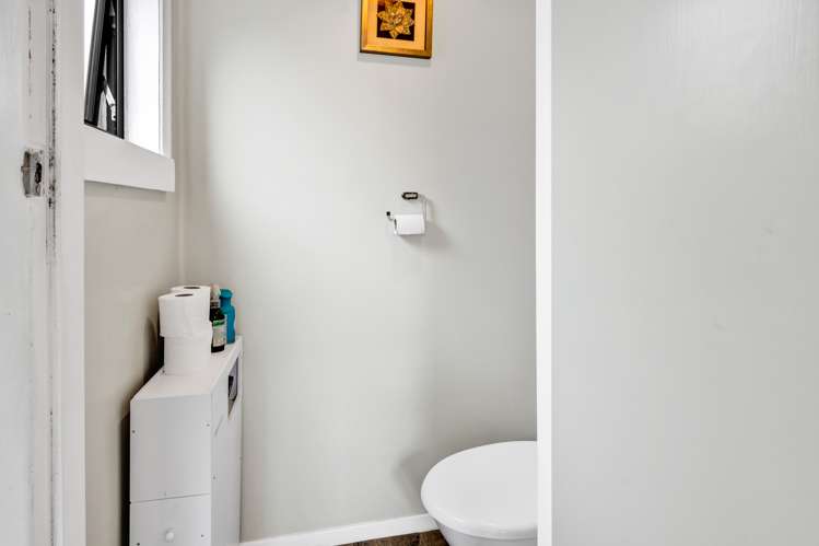 82 Union Street Hawera_16