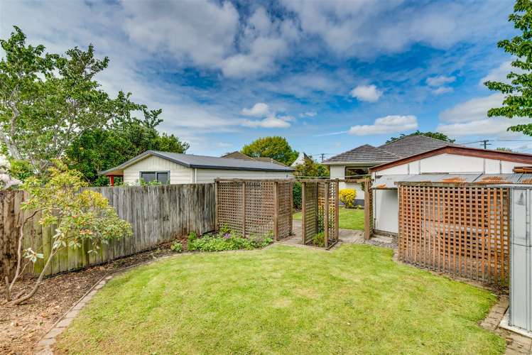 11 Twyford Street Bishopdale_16