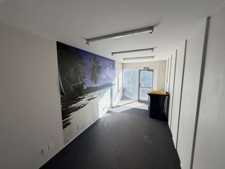 3/25 Opawa Road Waltham_3