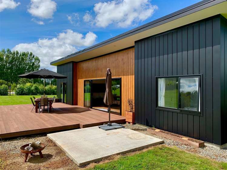 32 Argyll Road Otane_3