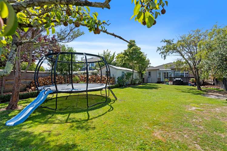 5 Rimu Street Wainuiomata_22