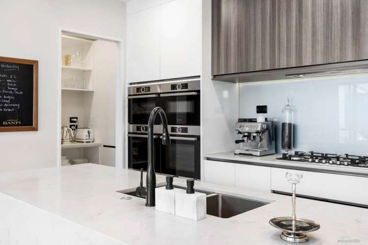 7 Syd Grant Crescent Orewa_10