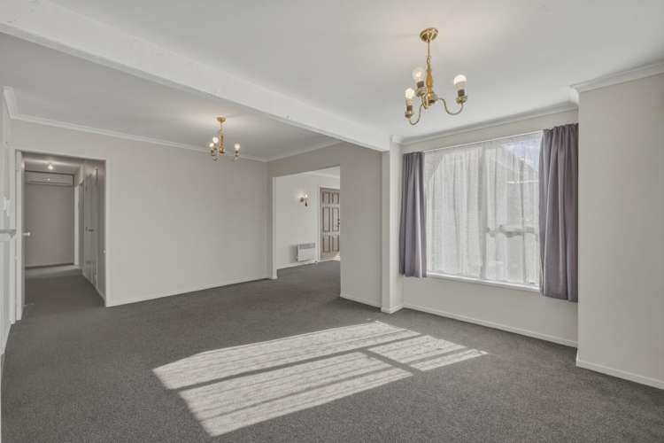 1/98A Lake Terrace Road_4