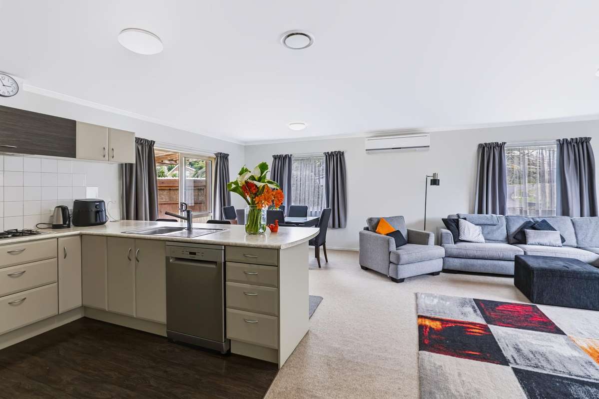 55 Poplar Grove_2