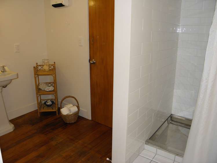 3 Haverford Street Moeraki_13