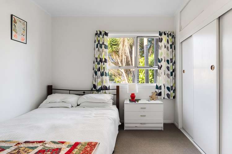 2 Lysnar Street Okitu_7