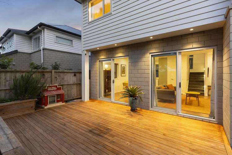 5C Quiet Street Te Atatu South_22
